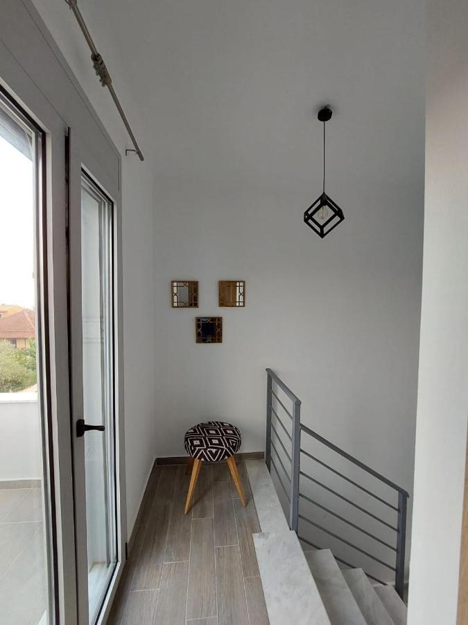 Elia Luxury Estd. 2022 Nea Thesi